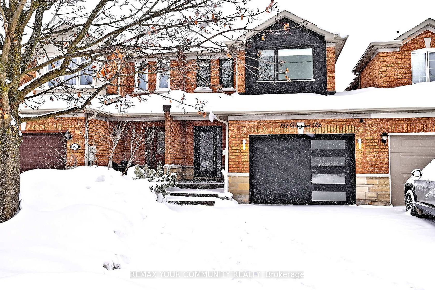 152 Vanguard Road W, Patterson, Vaughan photo 0