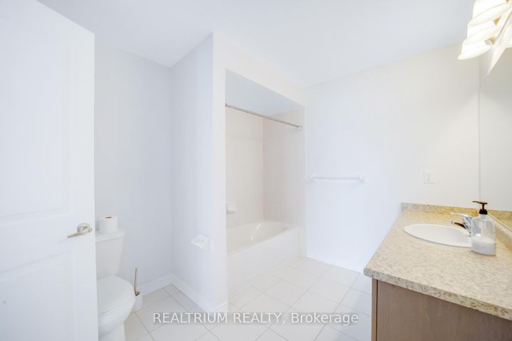 Photo 31 at 22 Clockwork Drive, Northwest Brampton, Brampton