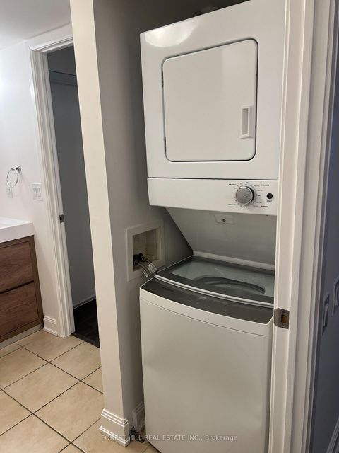 Photo 4 at 803 - 2191 Yonge Street, Mount Pleasant West, Toronto