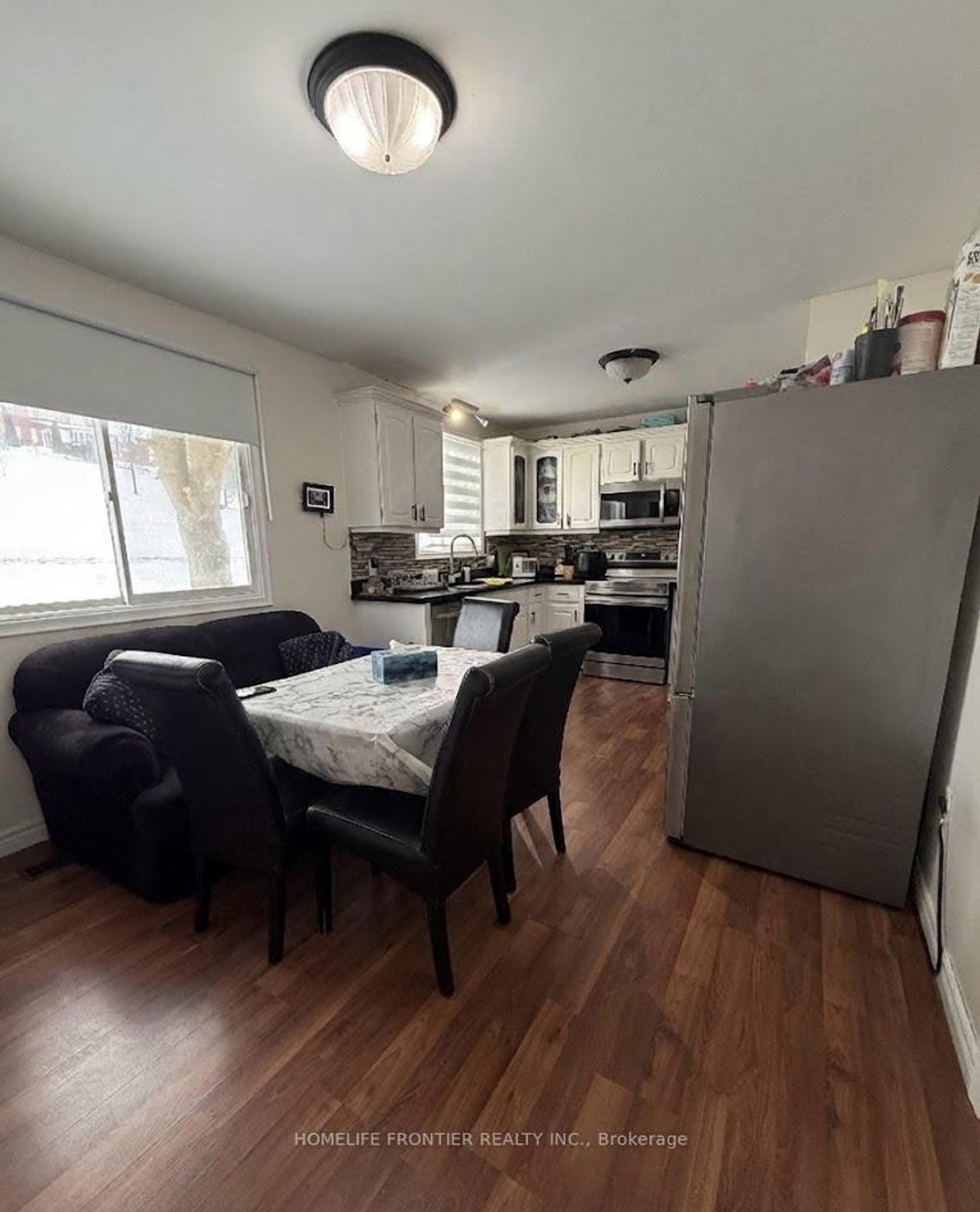 98 The Queensway South Avenue S, Keswick North, Georgina photo 5