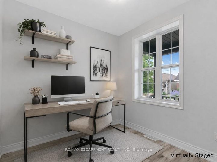 Photo 11 at 54 Craigmiller Avenue, Crown Point, Hamilton