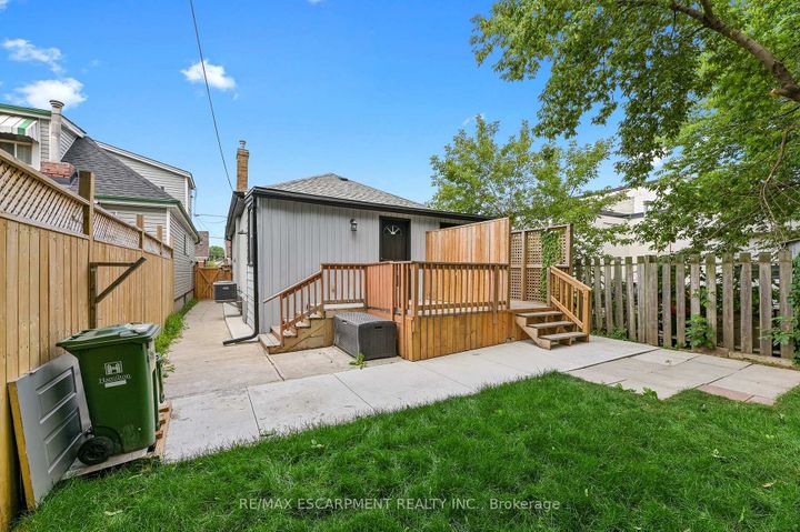 Photo 37 at 54 Craigmiller Avenue, Crown Point, Hamilton