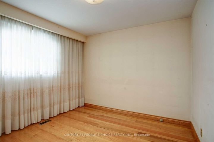 Photo 10 at 329 Jeffcoat Drive, Clairville, Toronto