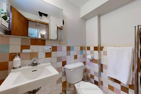 Photo 29 at 134 Giltspur Drive, Jane Heights, Toronto