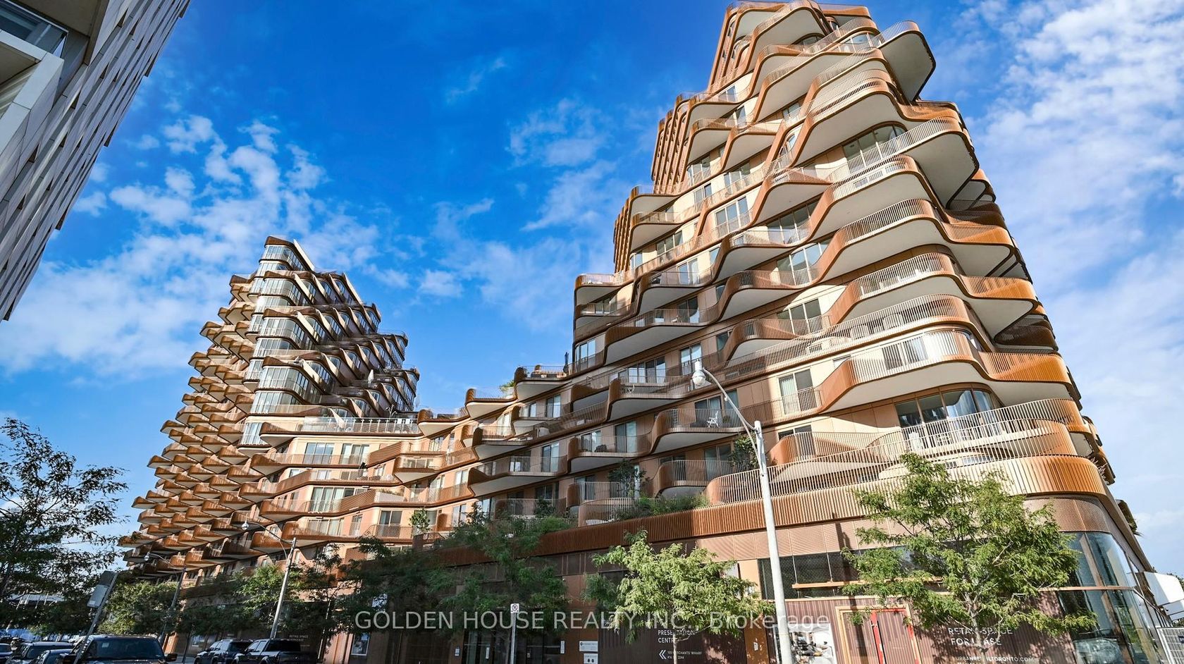 518 - 155 Merchants' Wharf, Waterfront Communities C8, Toronto by Loree Meneguzzi Real Estate 518 - 155 Merchants' Wharf, Waterfront Communities C8, Toronto