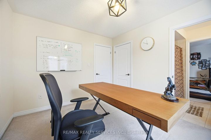 Photo 38 at 17 ISLAND Grove, Credit Valley, Brampton