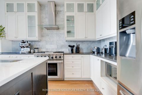 Photo 11 at 119B Hillside Avenue, Mimico, Toronto