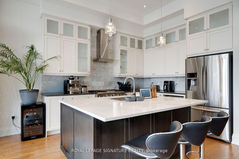 Photo 14 at 119B Hillside Avenue, Mimico, Toronto