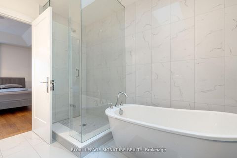 Photo 23 at 119B Hillside Avenue, Mimico, Toronto