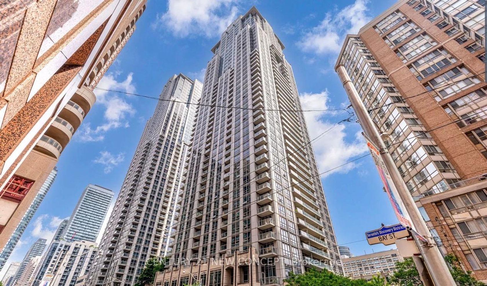 404 - 761 Bay Street, Bay Street Corridor, Toronto 