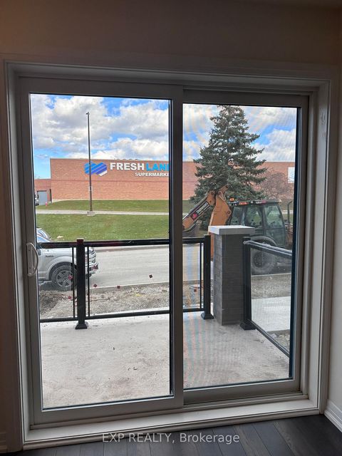 Photo 3 at Unit #6 - 30 Liben Way, Malvern, Toronto