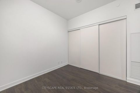 Photo 12 at 501 - 30 Upper Mall Way, Brownridge, Vaughan