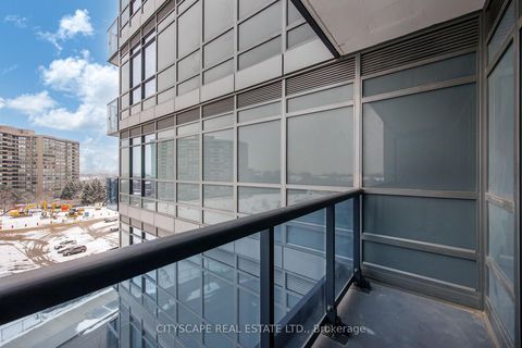 Photo 15 at 501 - 30 Upper Mall Way, Brownridge, Vaughan