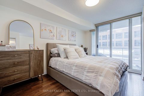 Photo 29 at 902 - 43 Eglinton Avenue, Mount Pleasant West, Toronto