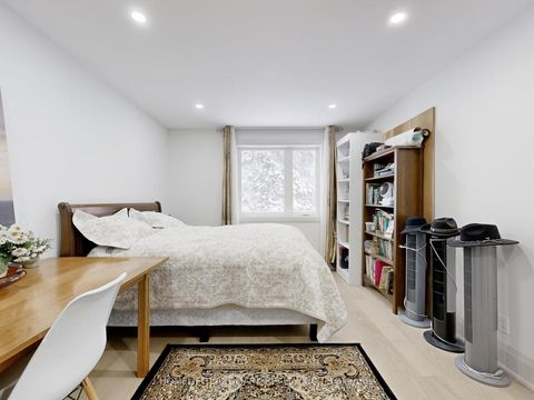 Photo 13 at 50 Bruce Farm Drive, Steeles, Toronto