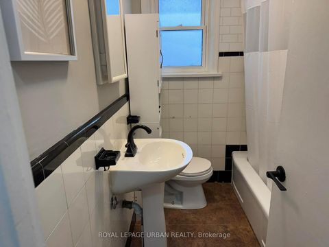 Photo 7 at 84 Clonmore Drive, Cliffside, Toronto