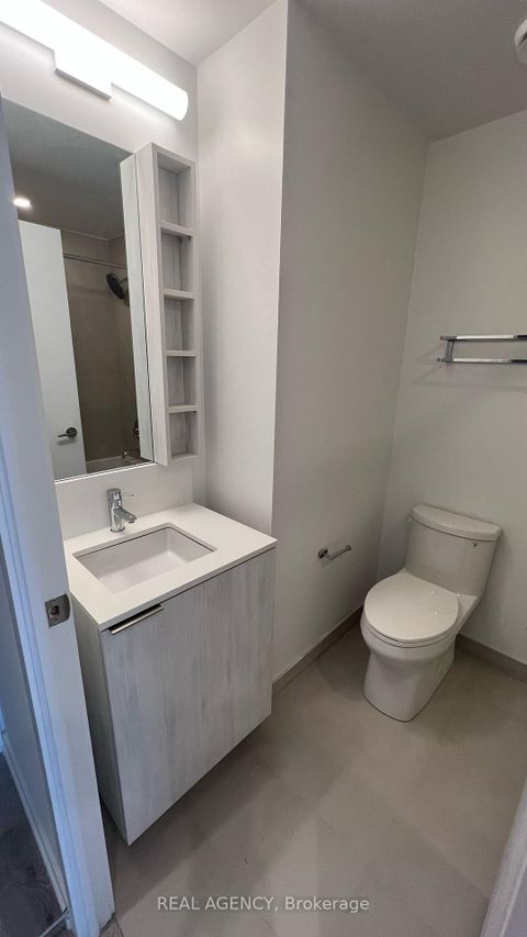 Photo 12 at 3008 - 1000 Portage Parkway, Vaughan Corporate Centre, Vaughan