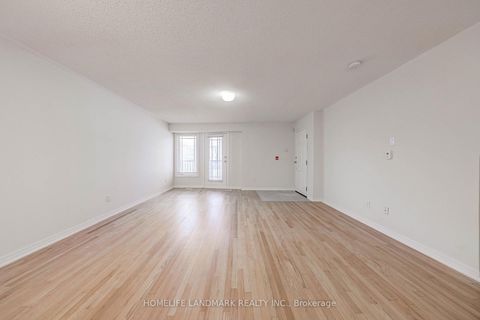 Photo 4 at 19 - 118 Finch Avenue W, Newtonbrook West, Toronto