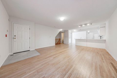 Photo 17 at 19 - 118 Finch Avenue W, Newtonbrook West, Toronto