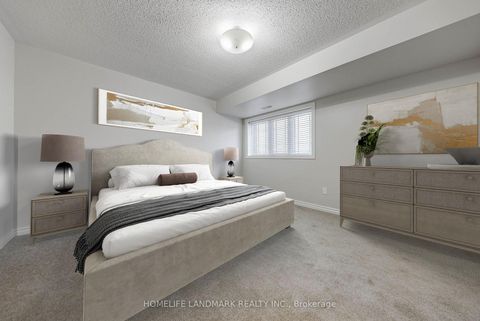 Photo 19 at 19 - 118 Finch Avenue W, Newtonbrook West, Toronto