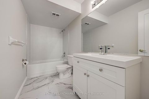 Photo 22 at 19 - 118 Finch Avenue W, Newtonbrook West, Toronto