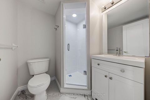 Photo 25 at 19 - 118 Finch Avenue W, Newtonbrook West, Toronto