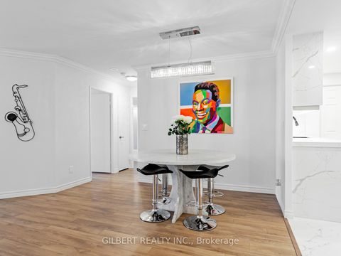 Photo 9 at 806 - 100 Observatory Lane, Observatory, Richmond Hill