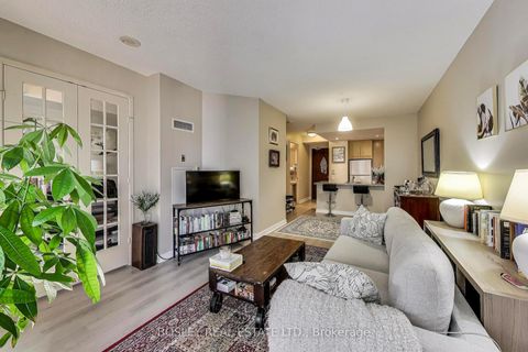 Photo 4 at 1007 - 85 Bloor Street E, Yonge Corridor, Toronto