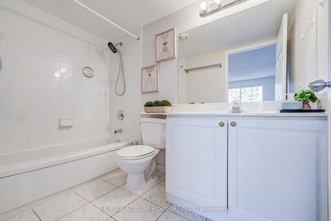 Photo 17 at 1703 - 3 Pemberton Avenue, Newtonbrook East, Toronto