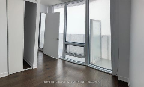 Photo 8 at 6601 - 88 Harbour Street, Waterfront Communities C1, Toronto