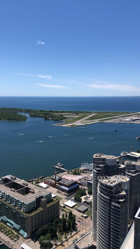 Photo 12 at 6601 - 88 Harbour Street, Waterfront Communities C1, Toronto