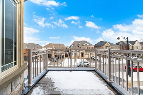 Photo 33 at 36 West Coast Trail, Nobleton, King