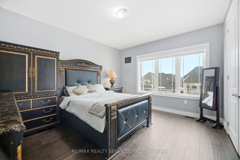 Photo 34 at 36 West Coast Trail, Nobleton, King