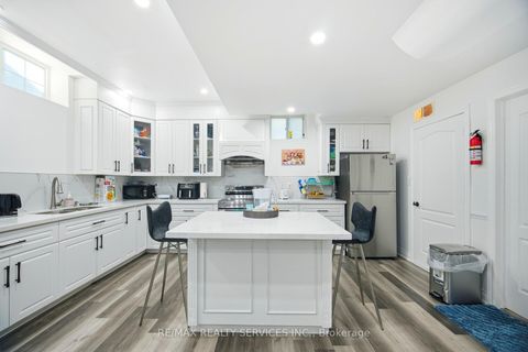 Photo 44 at 36 West Coast Trail, Nobleton, King