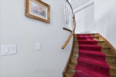 Photo 7 at 18 Honeywood Road, Patterson, Vaughan