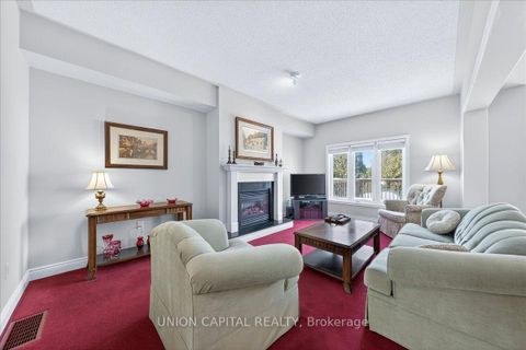 Photo 15 at 18 Honeywood Road, Patterson, Vaughan
