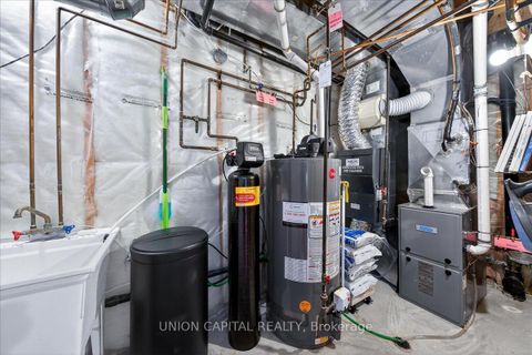 Photo 30 at 18 Honeywood Road, Patterson, Vaughan