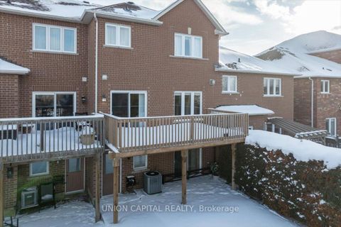 Photo 33 at 18 Honeywood Road, Patterson, Vaughan