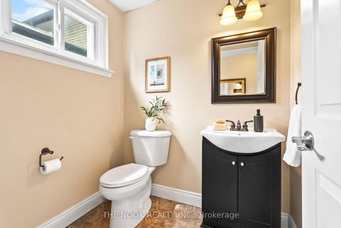 Photo 17 at 287 Viewmount Street, Donevan, Oshawa