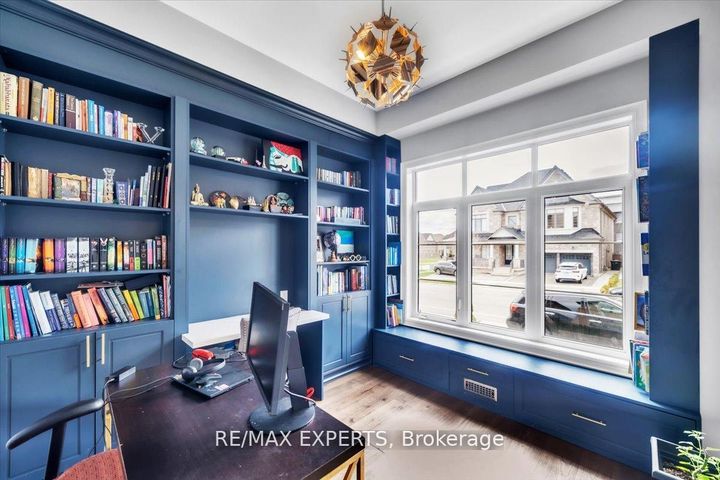 Photo 3 at 77 Longevity Road, Northwest Brampton, Brampton