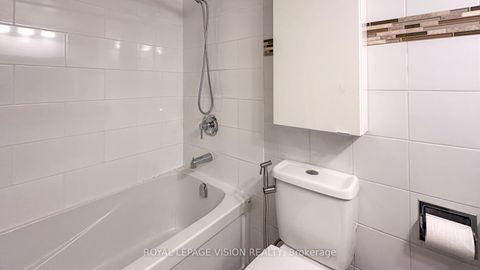 Photo 13 at 1501 - 75 Graydon Hall Drive, Donalda, Toronto