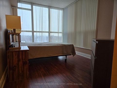 Photo 14 at 607 - 3 Rowntree Road, Jamestown, Toronto