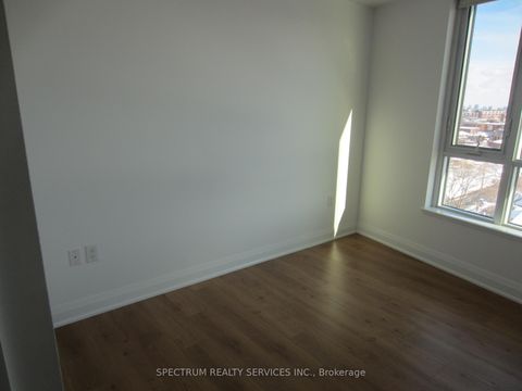 Photo 7 at 707 - 2800 Keele Street, CFB, Toronto