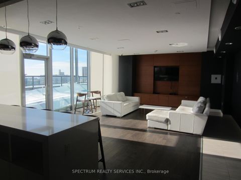 Photo 23 at 707 - 2800 Keele Street, CFB, Toronto