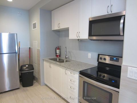 Photo 28 at 707 - 2800 Keele Street, CFB, Toronto