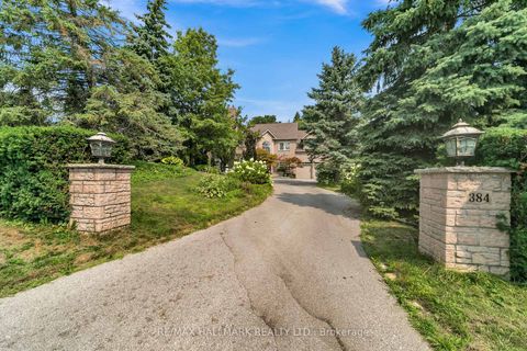 Photo 1 at 384 Kennedy Street W, Aurora Highlands, Aurora