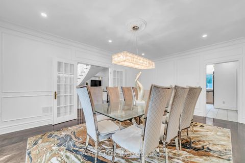 Photo 10 at 384 Kennedy Street W, Aurora Highlands, Aurora