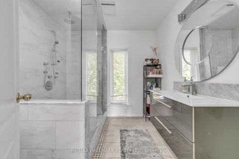 Photo 30 at 384 Kennedy Street W, Aurora Highlands, Aurora