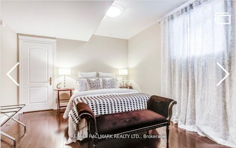 Photo 39 at 384 Kennedy Street W, Aurora Highlands, Aurora