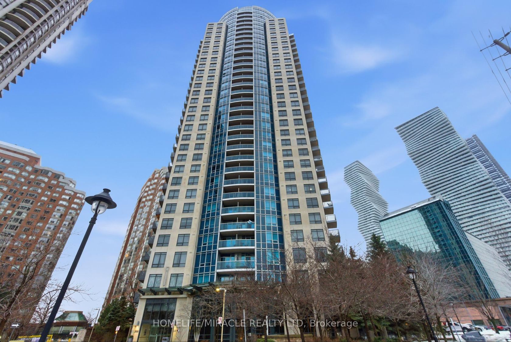 2901 - 330 Burnhamthorpe Road W, City Centre, Mississauga by Loree Meneguzzi Real Estate 2901 - 330 Burnhamthorpe Road W, City Centre, Mississauga